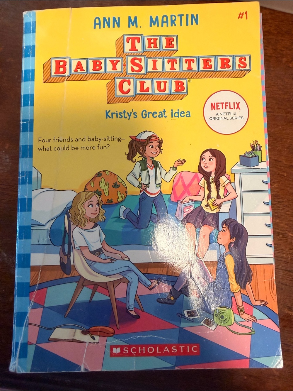 Scholastic The Baby-Sitters Club: Kristy's Great Idea - Yellow & Blue Cover